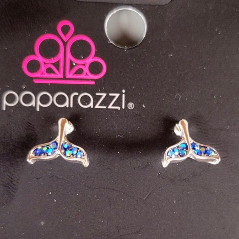 Paparazzi Mermaid Tail Stud Earrings Blue Rhinestone Silver Tone NWT